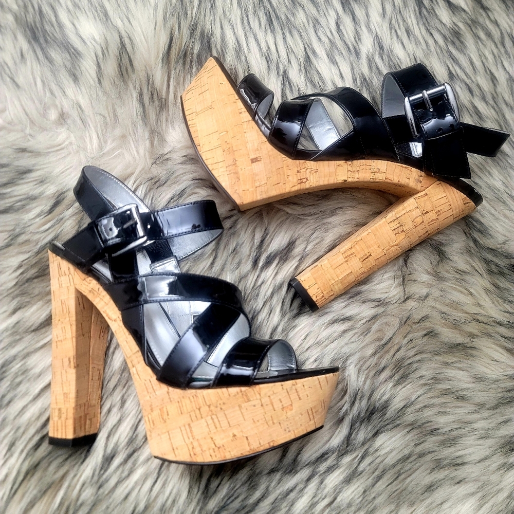 ENZO ANGIOLINI  Black Danicio Cork heels, Size 8M New with defects no box